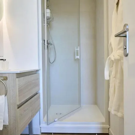 Apartment Le Doreur - 4 Pers - Chu 12 Min - Lille 13 Min *